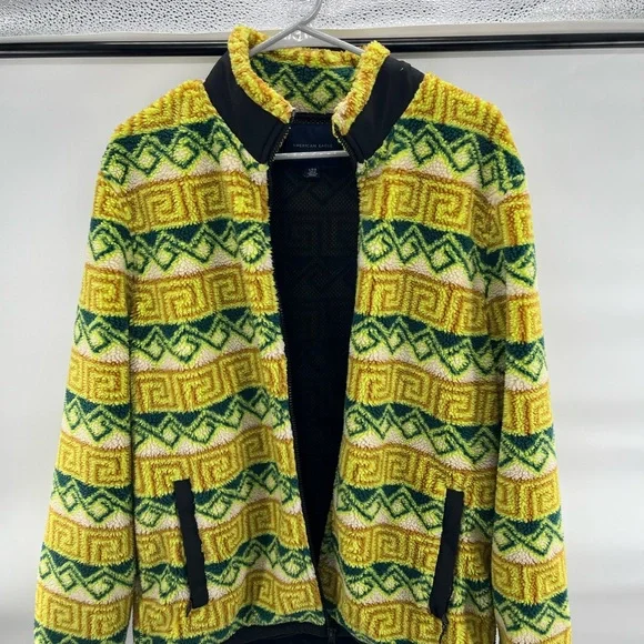 Colorful Geometric Pattern Jacket - Picture 3 of 8